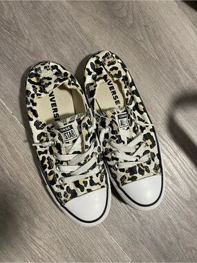 72 Converse Chuck Taylor All Star Leopard Print Low Top Sneakers - Cream/Black